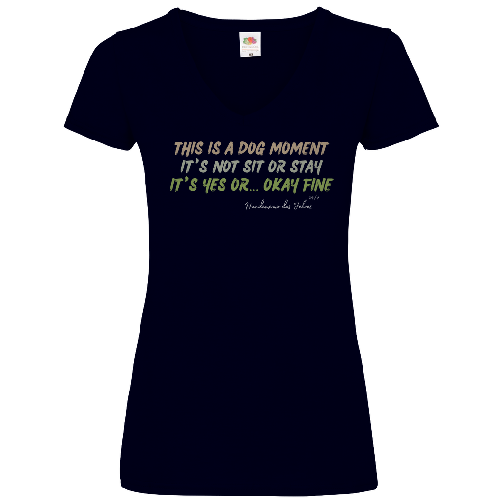 Hundemama des Jahres - V-Shirt für Damen