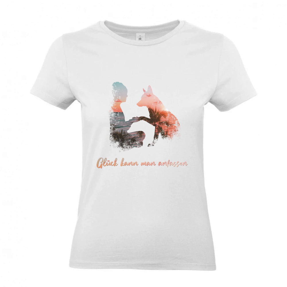 Glück kann man anfassen - T-Shirt für Damen