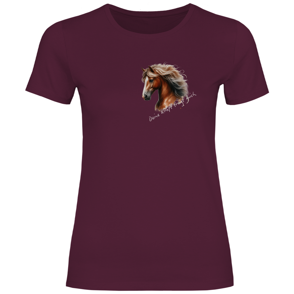 Damen-T-Shirt Kraft von Herz & Pfötchen – Nachhaltig hergestelltes Shirt aus 100% Bio-Baumwolle in Bordeauxrot mit einem kraftvollen Aufdruck, der Stärke, Energie und Selbstbewusstsein symbolisiert. Ideal für umweltbewusste und stilvolle Pferdeliebhaberinnen, die modischen Komfort und inspirierende Botschaften schätzen.