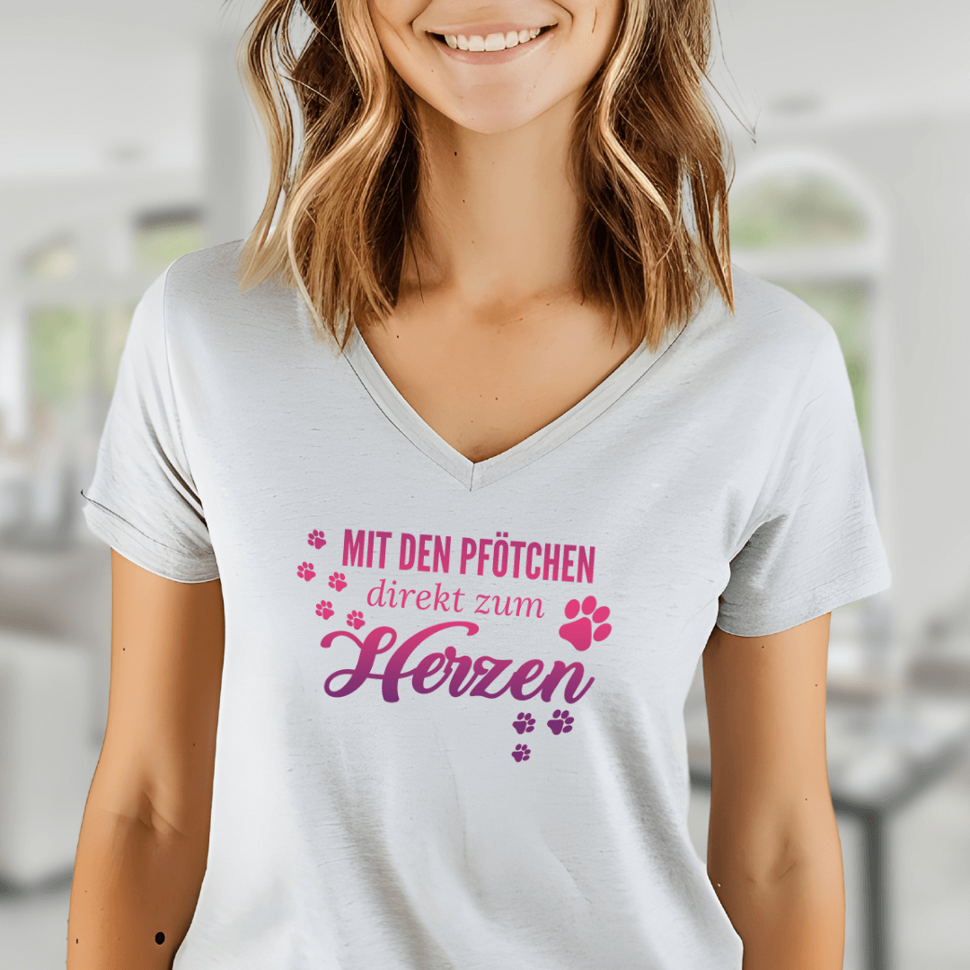 Direkt Zum Herzen - V-Shirt für Damen