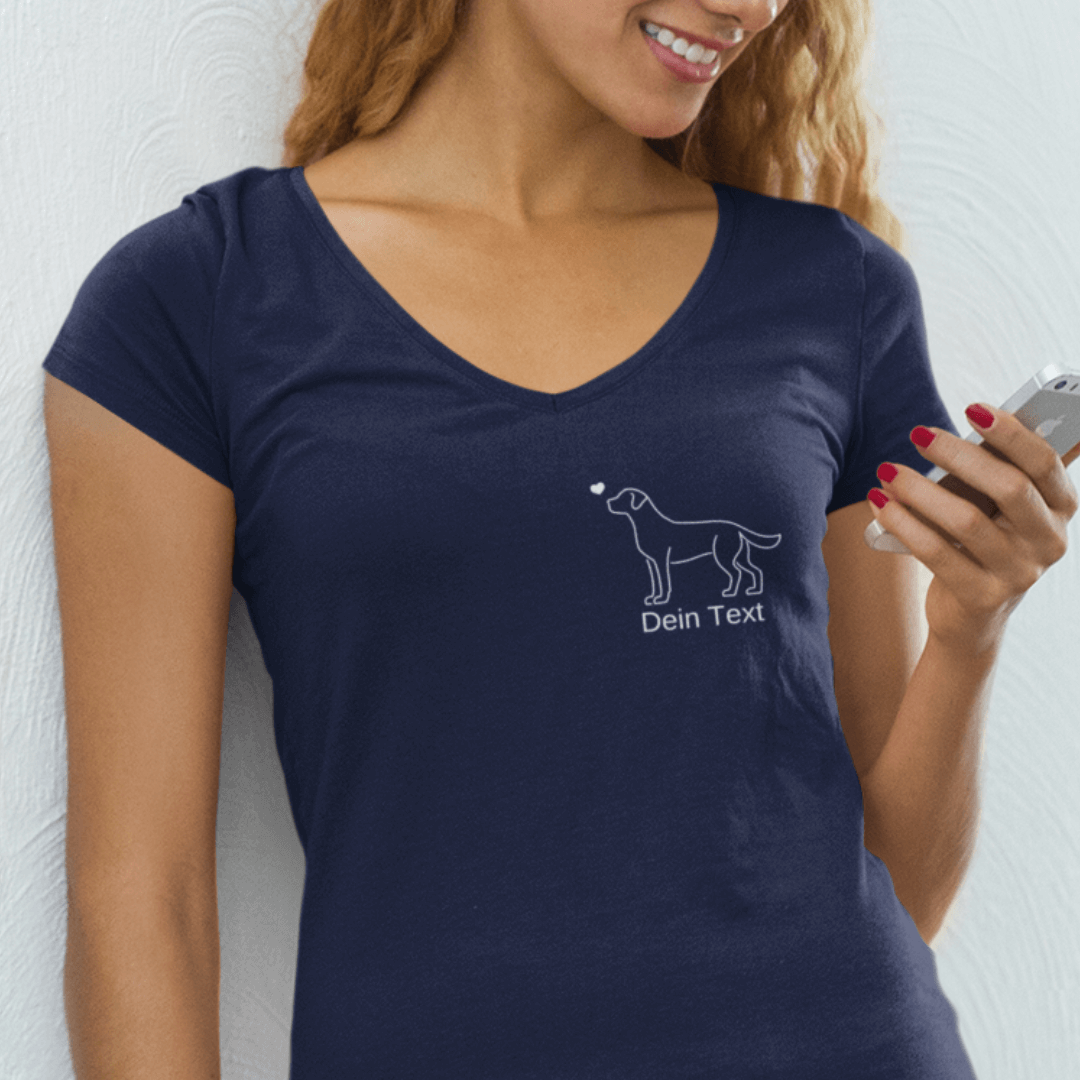 Labrador mit Herz - V-Shirt für-Dein Wunschtext