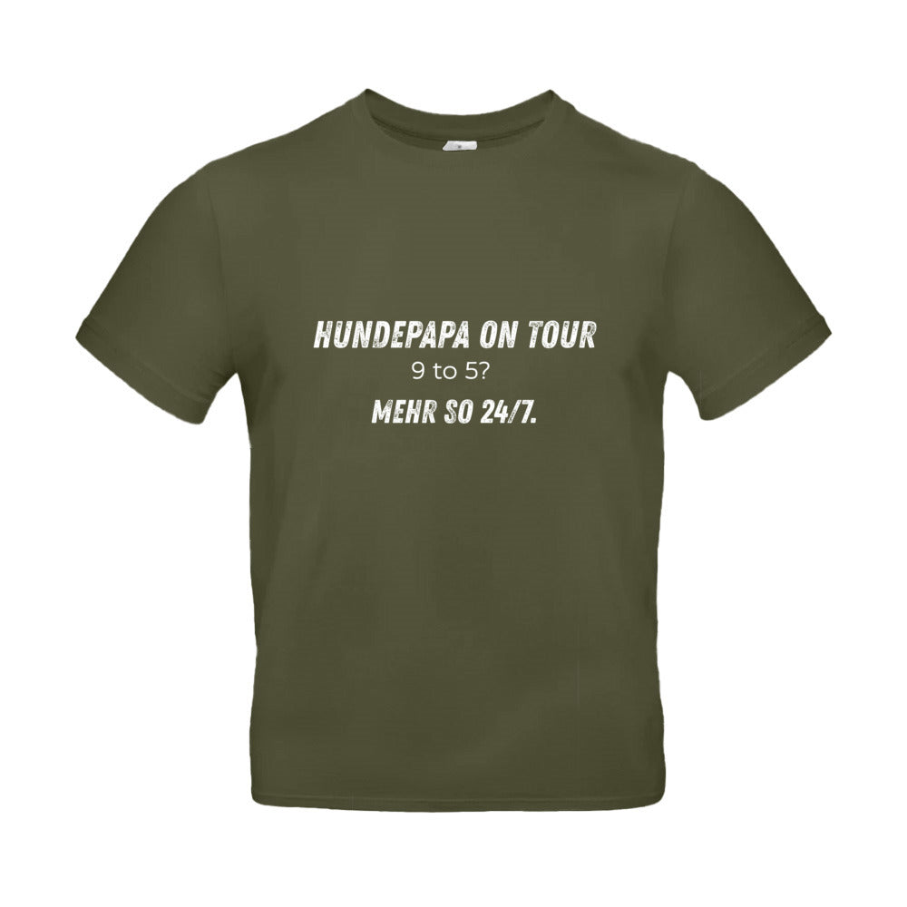 Hundepapa on Tour - T-Shirt für Herren